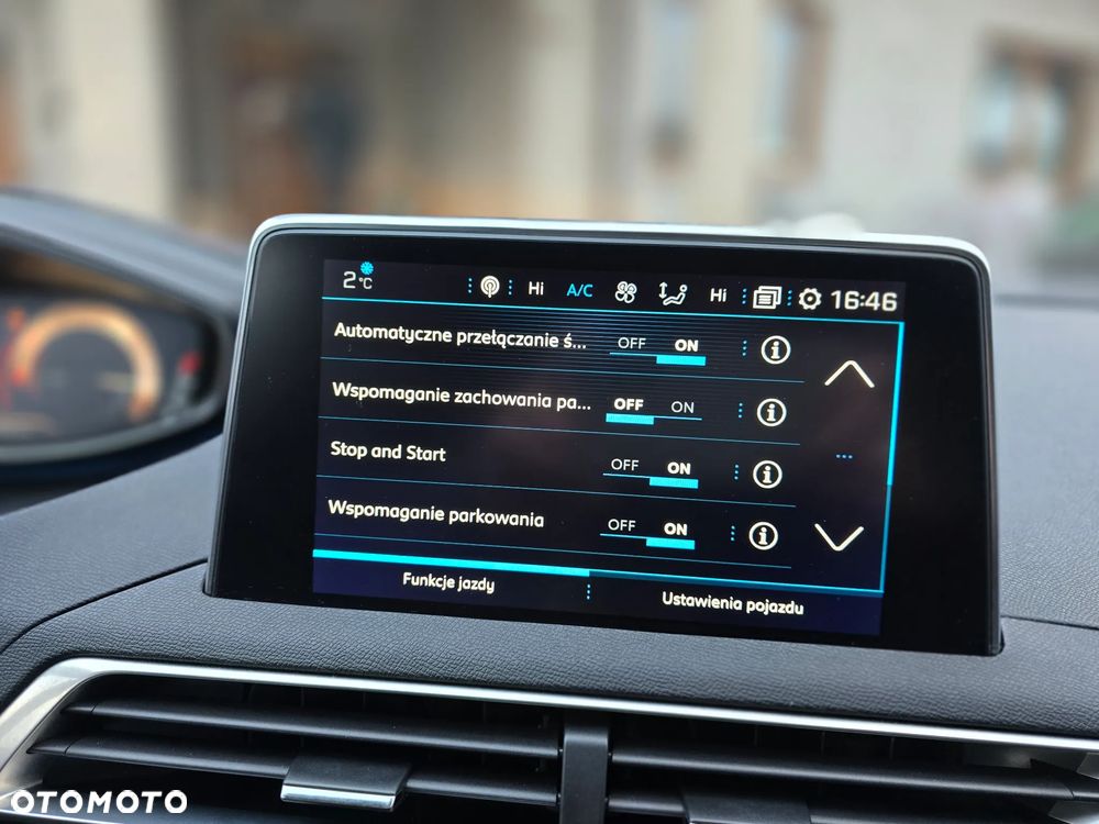 Peugeot 5008 - 37