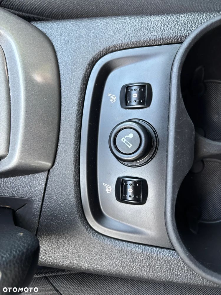 Ford Focus - 23