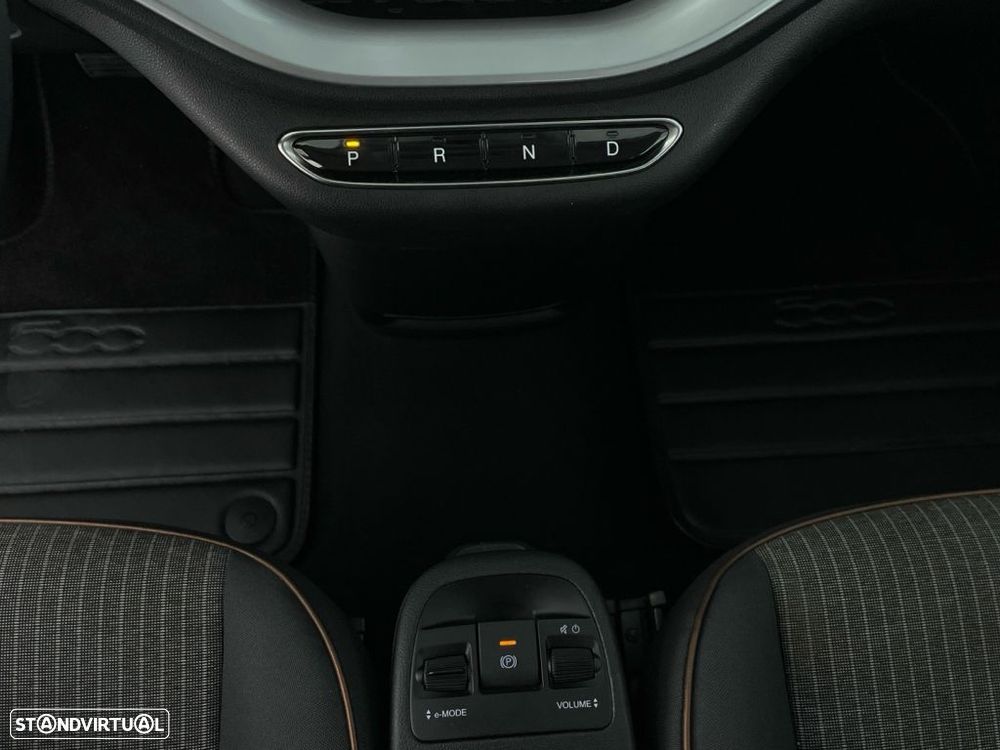 Fiat 500e La Prima - 15