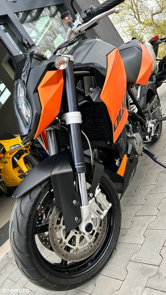 KTM Super Duke - 17