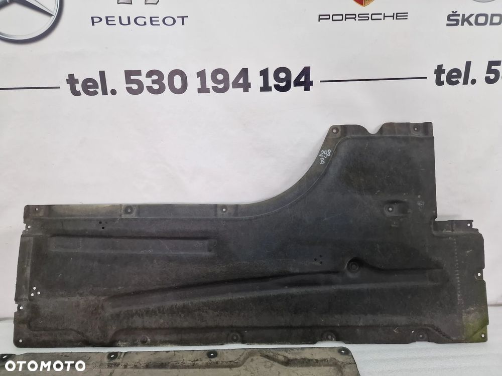 BMW G20 / G21 PRAWA OSŁONA PODWOZIA , NR 51757340866 / 7340866 , NR AUKCJI NSŁ298 - 7