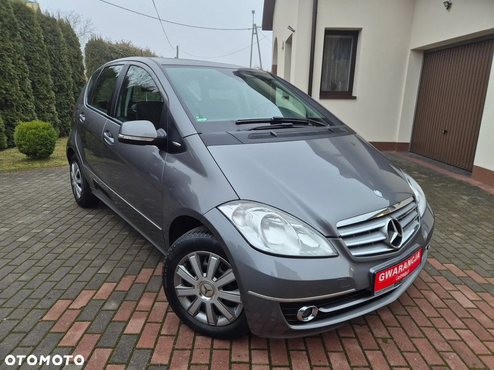 Mercedes-Benz Klasa A 150 BlueEFFICIENCY Elegance - 11