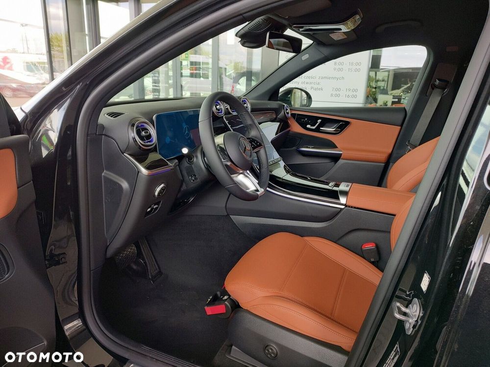 Mercedes-Benz GLC - 8