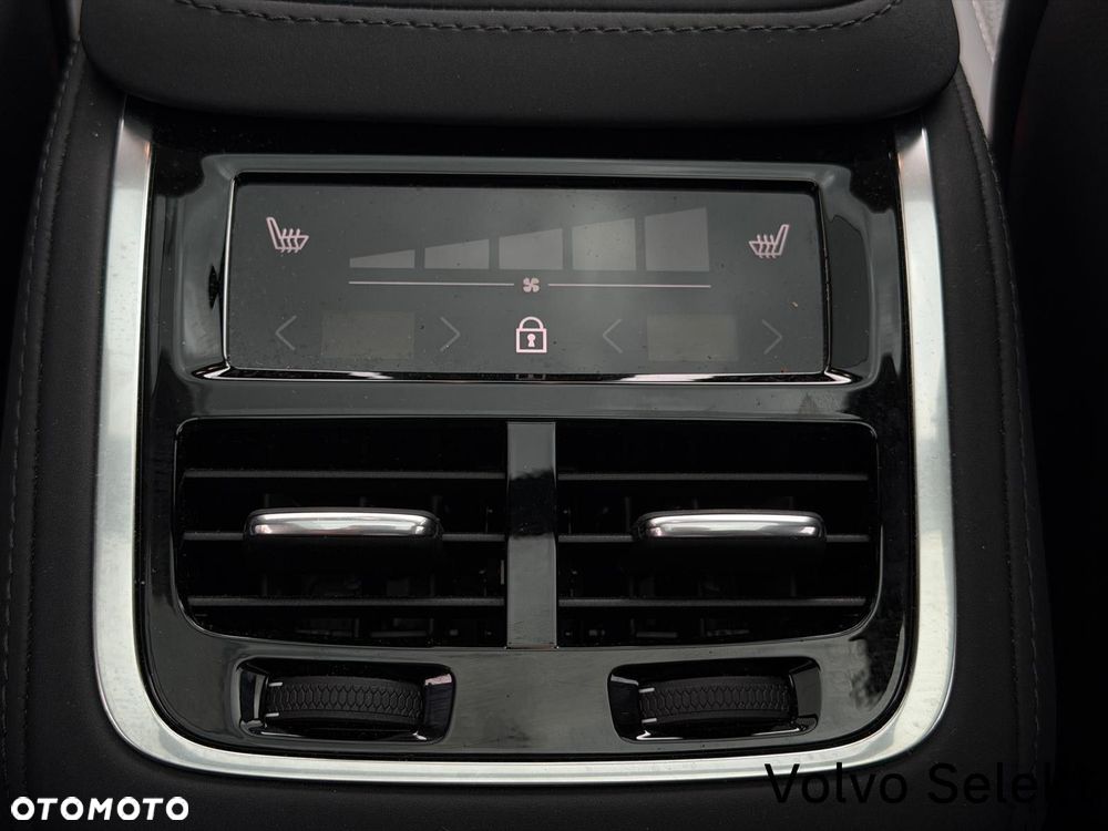 Volvo XC 90 - 37
