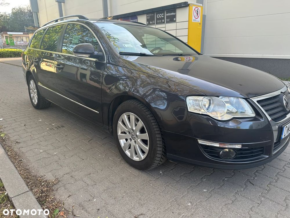 Volkswagen Passat 2.0 TDI DPF Highline - 5