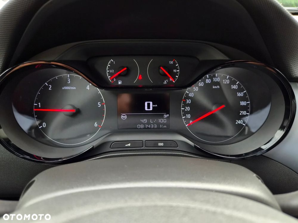 Opel Crossland X 1.6 Innovation - 22