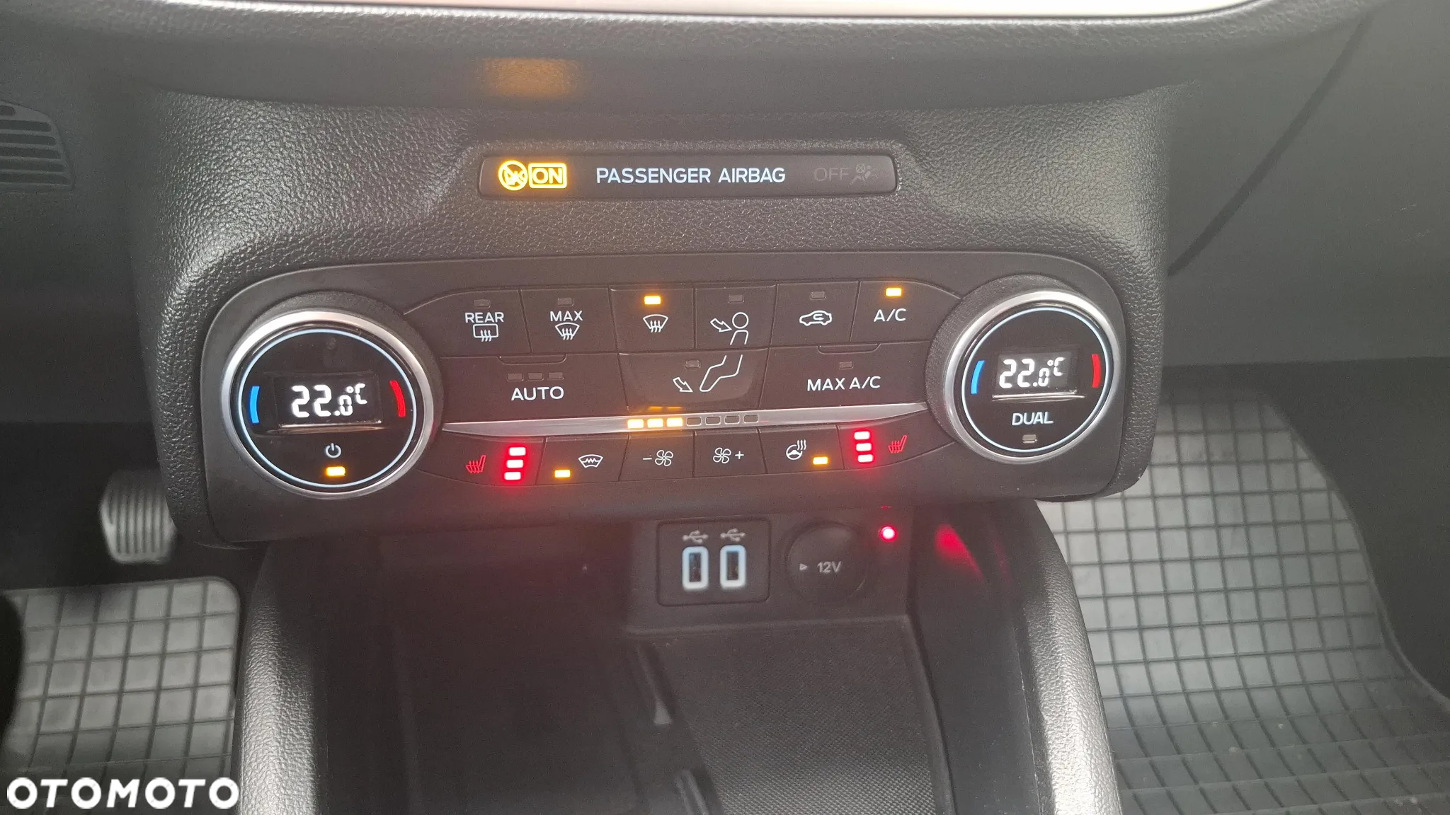 Ford Focus 1.5 EcoBlue Connected - 29