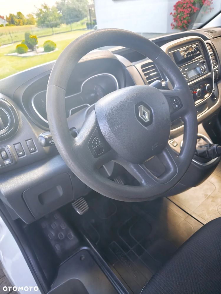 Renault TRAFIC - 7