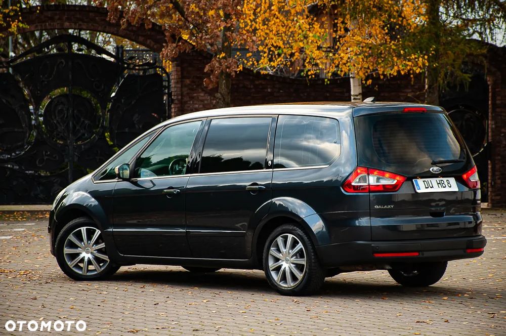 Ford Galaxy 2.0 TDCi Ghia - 11