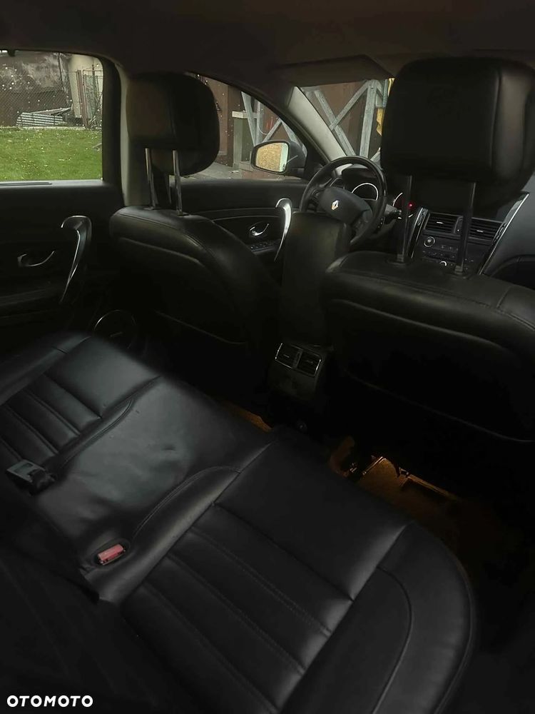 Renault Latitude - 3