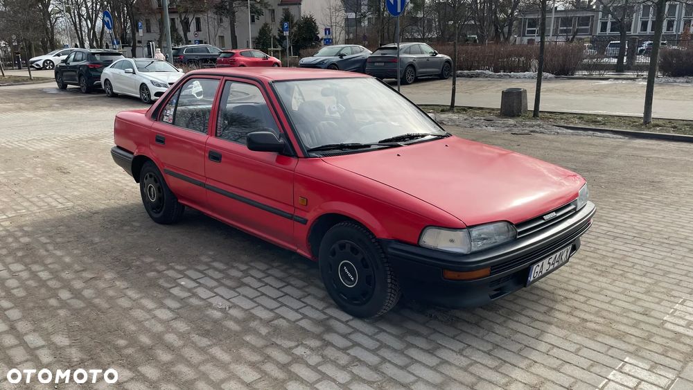 Toyota Corolla 1.8D XL - 4