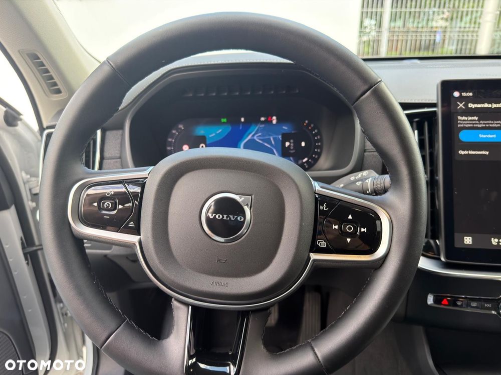 Volvo XC 90 - 11