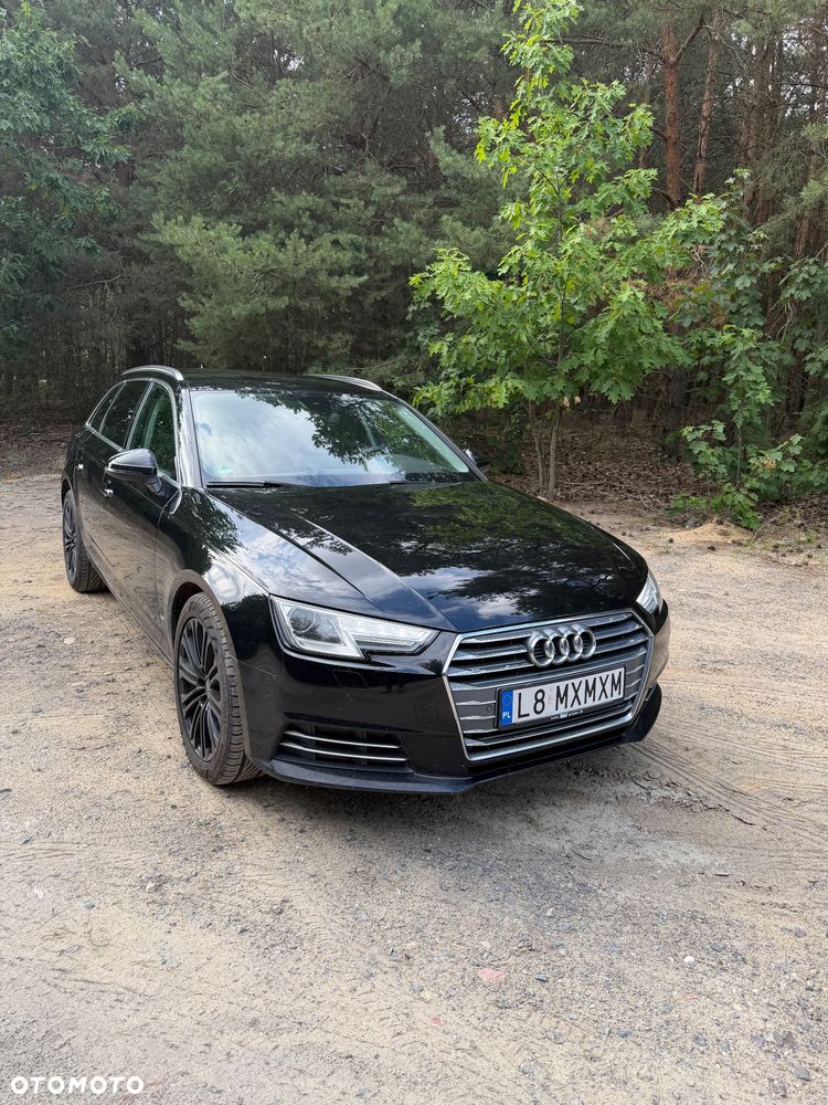 Audi A4 Avant 2.0 TDI S tronic - 1