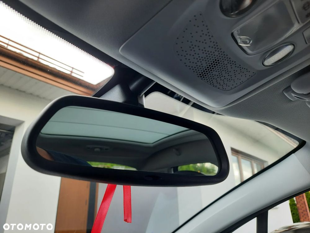 Peugeot 2008 PureTech 110 Style - 22