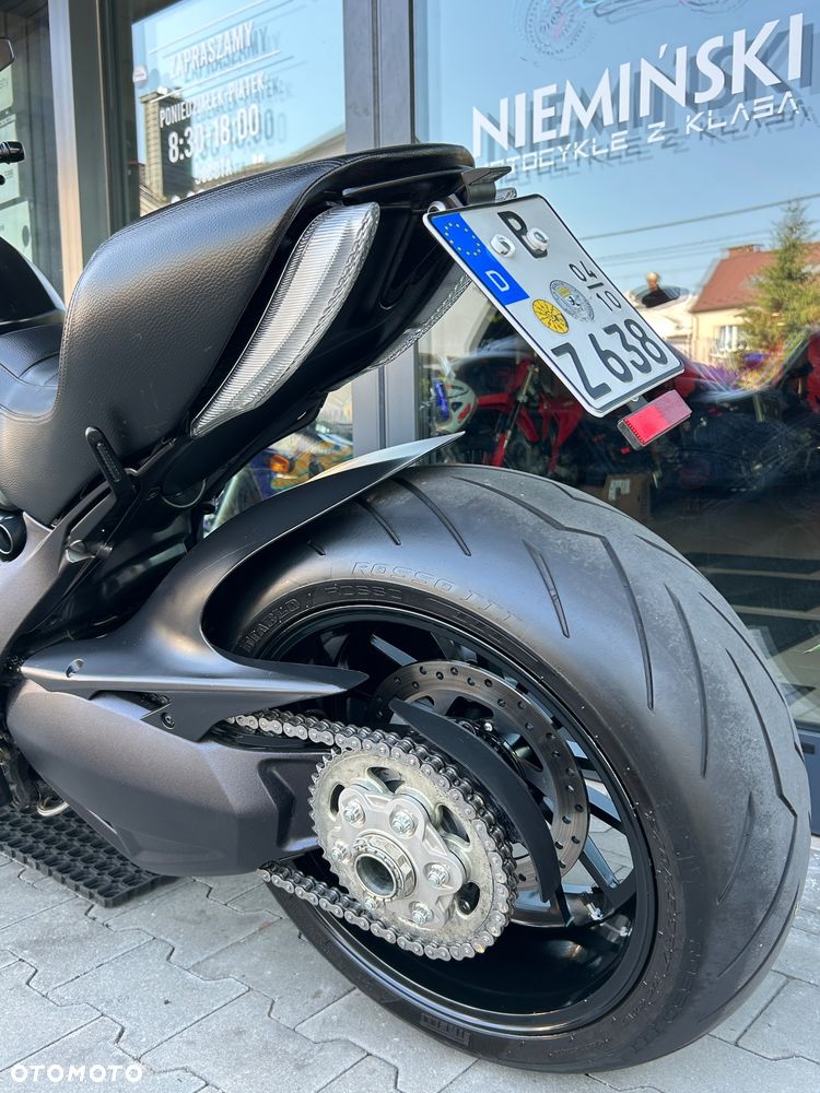 Ducati Diavel - 13