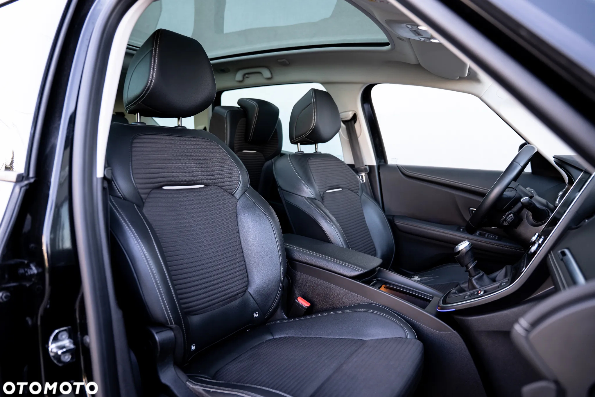 Renault Grand Scenic TCe 140 GPF BOSE EDITION - 20
