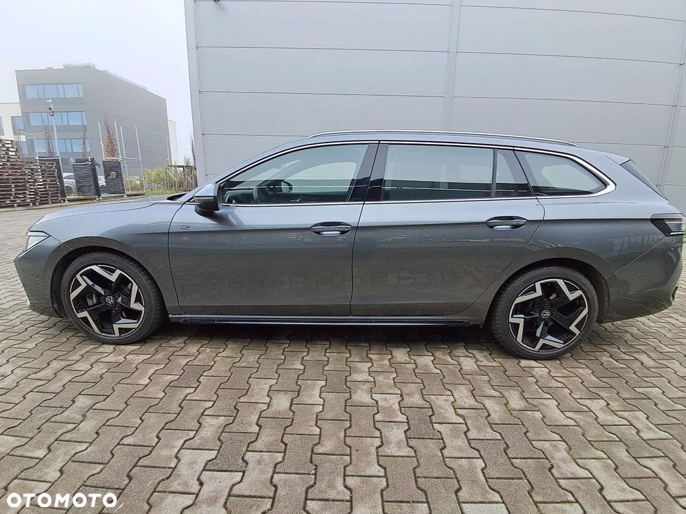 Volkswagen Passat 2.0 TDI SCR 4Mot R-Line DSG - 4