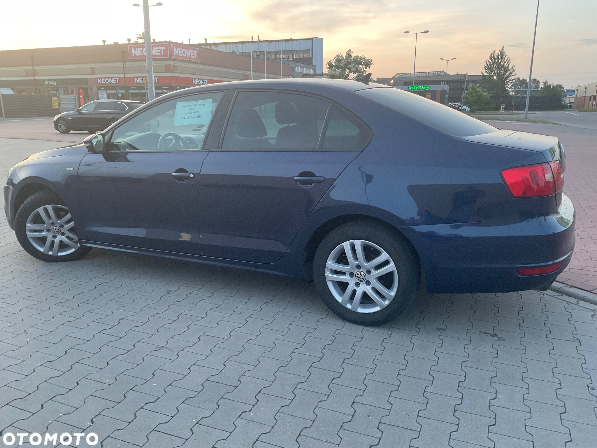 Volkswagen Jetta 2.0 TDI Life - 17