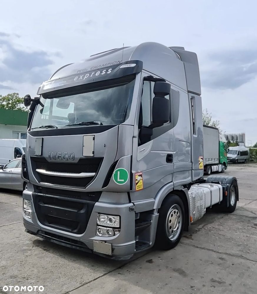 Iveco STRALIS HI-WAY 420 - 1