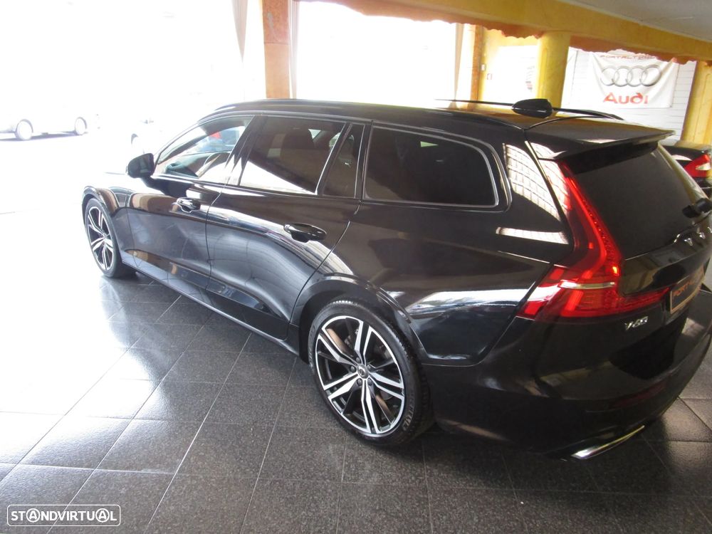 Volvo V60 2.0 D4 R-Design Geartronic - 10