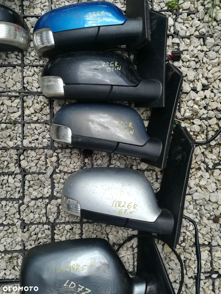 VW LUSTERKA LEWE PRAWE VOLKSWAGEN LUSTERKO - 29