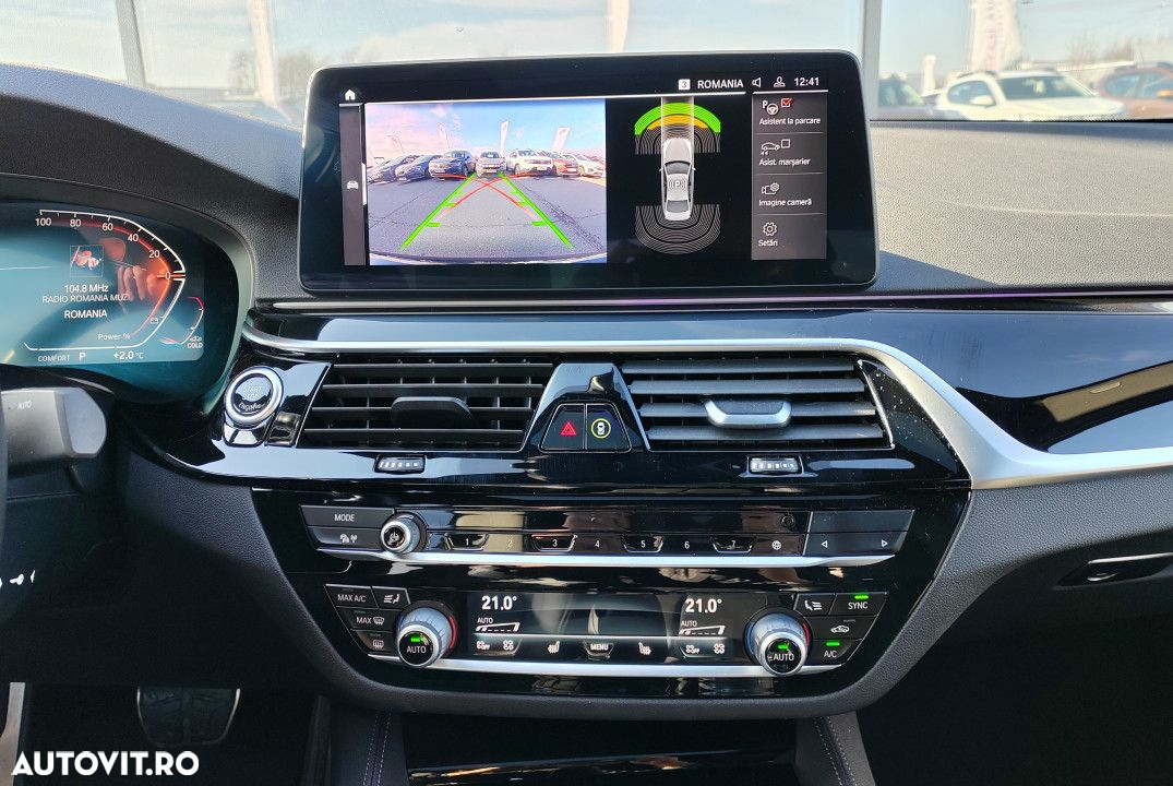 BMW Seria 5 540d xDrive AT MHEV - 24