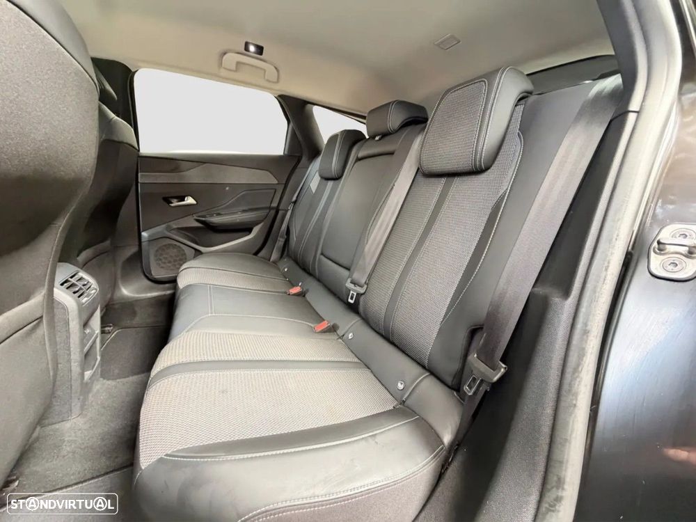 Peugeot 308 SW 1.2 PureTech Allure EAT8 - 13