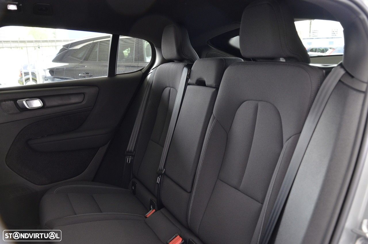 Volvo C40 Recharge Extended Range Plus - 10