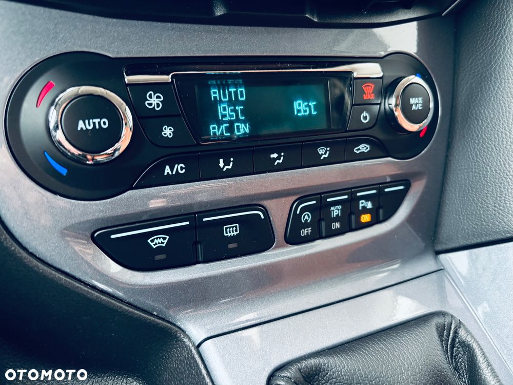 Ford Focus - 21