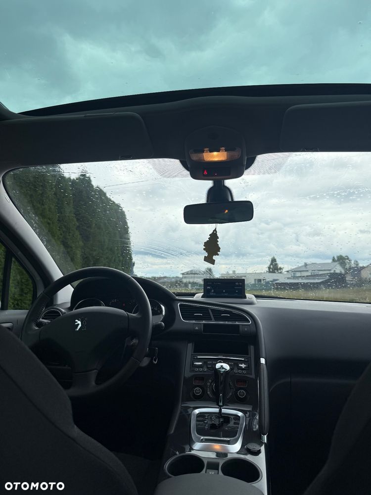 Peugeot 3008 155 THP Automatik Allure - 11