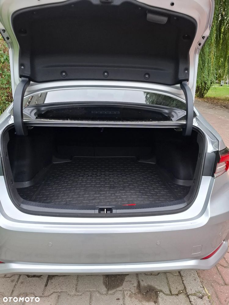 Toyota Corolla 1.8 Hybrid Style - 7