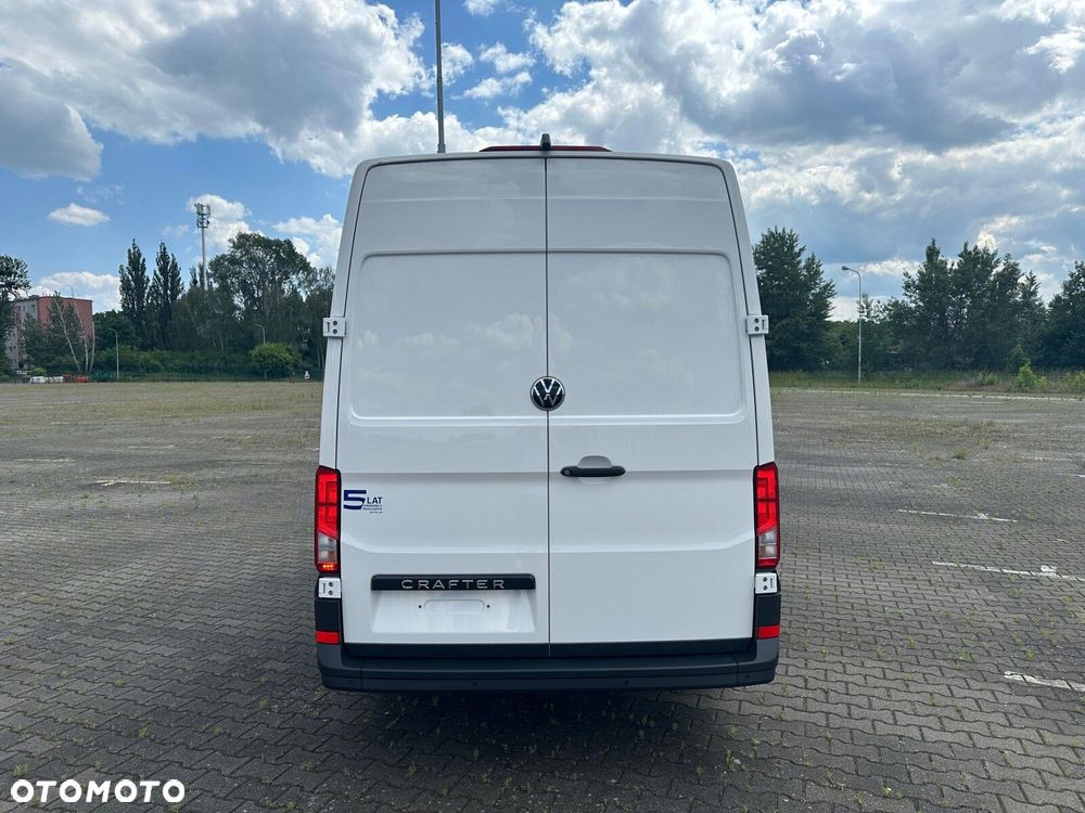 Volkswagen Crafter 35 2.0 TDI L3H3 177 KM AUTOMAT - 7