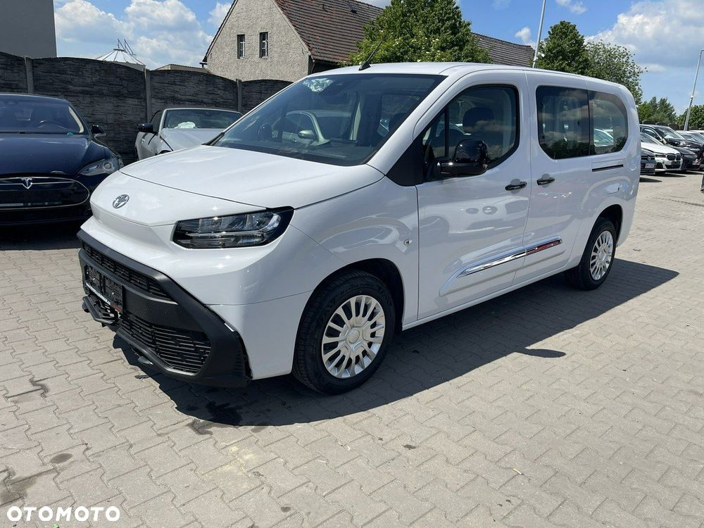 Toyota Proace City Verso 1.5 D-4D Business - 2