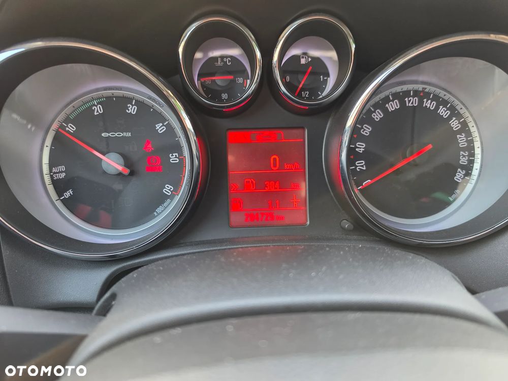 Opel Astra 1.7 CDTI Cosmo - 6