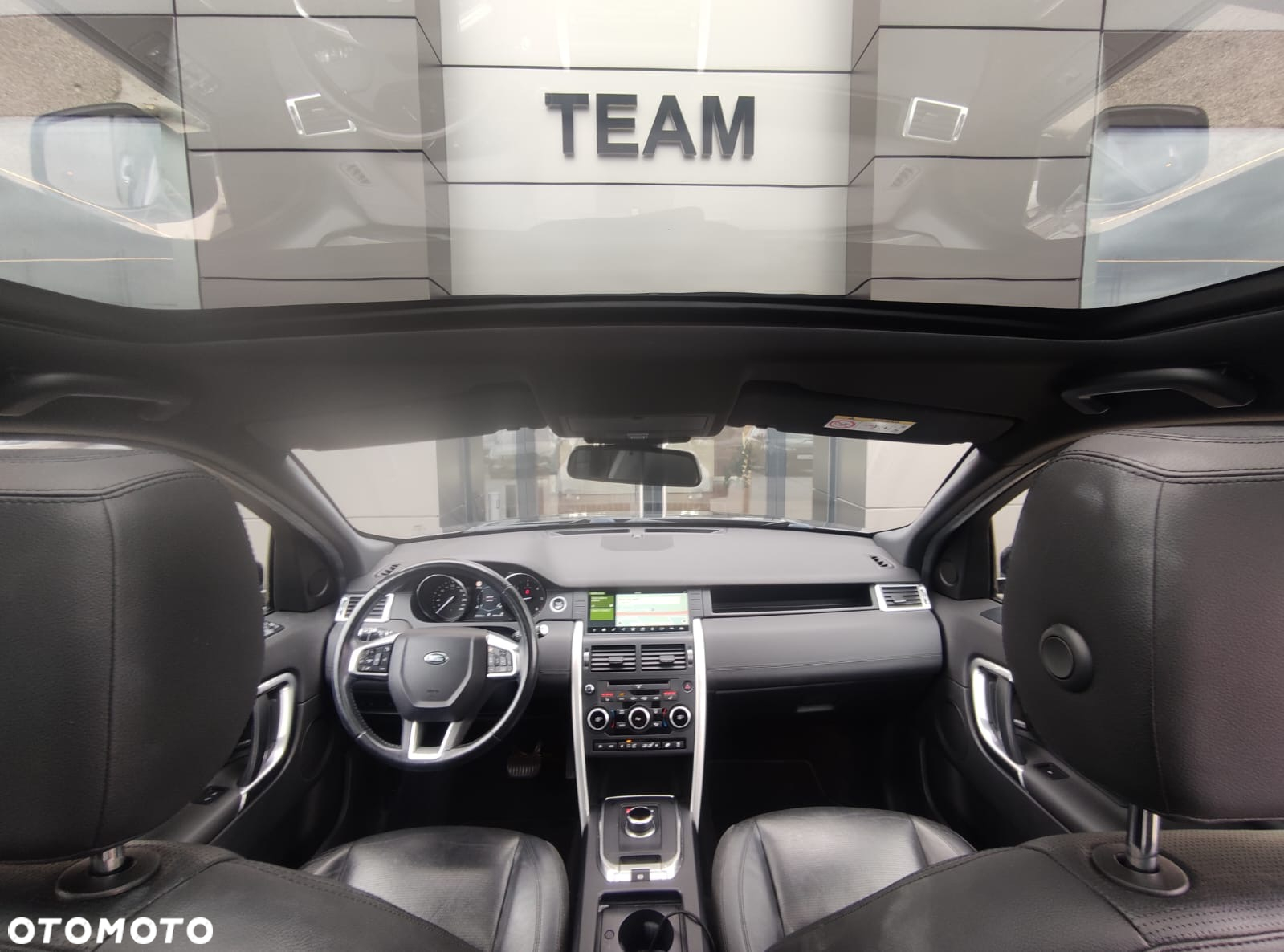 Land Rover Discovery Sport 2.0 D180 R-Dynamic HSE - 10