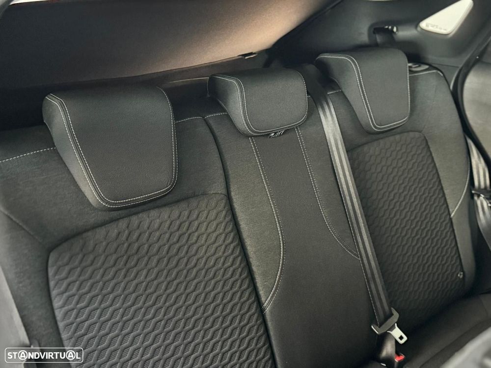 Ford Puma 1.5 TDCi EcoBlue Titanium - 19