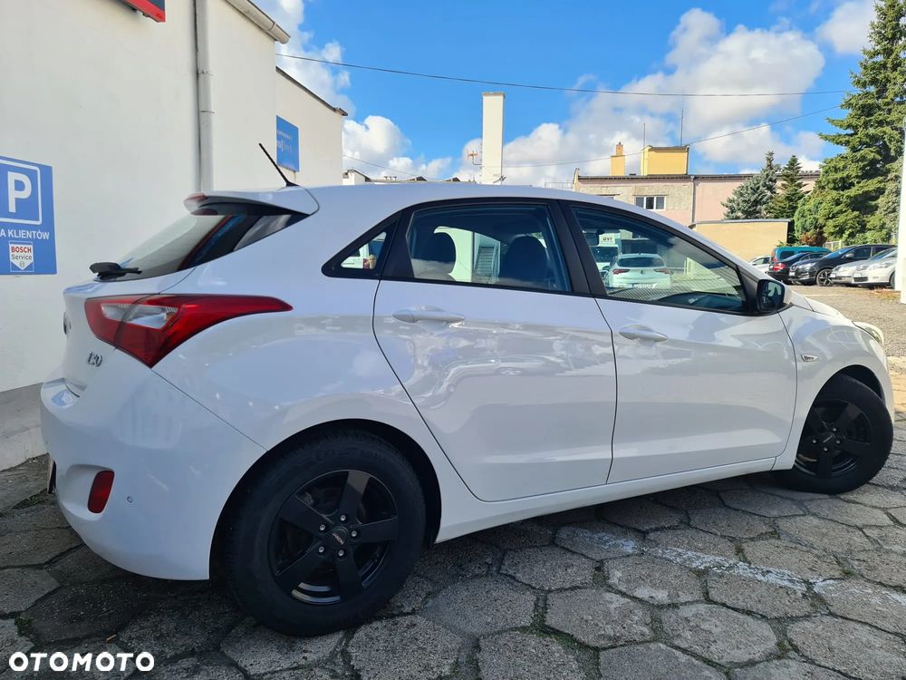 Hyundai i30 i30cw 1.4 Classic - 18