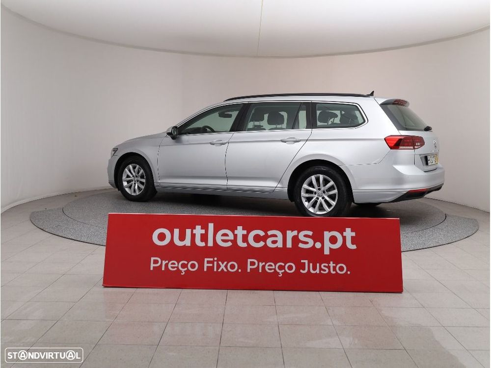 VW Passat Variant 1.6 TDI Business DSG - 5