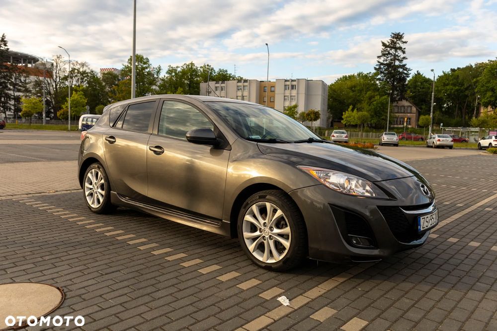 Mazda 3 - 1