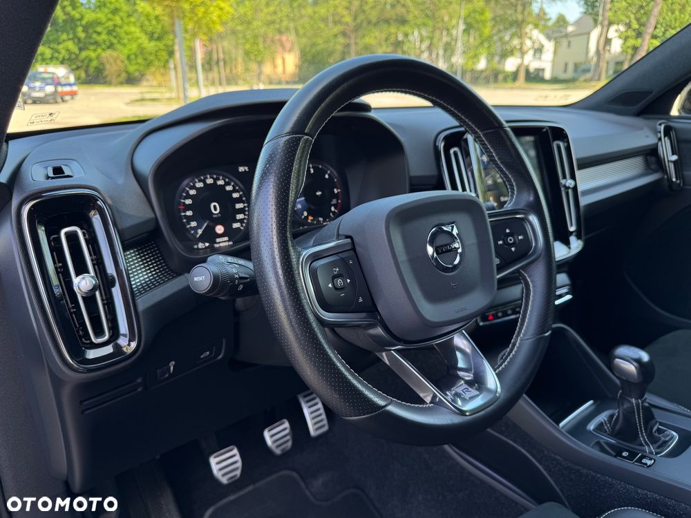 Volvo XC 40 D3 SCR R-Design - 5