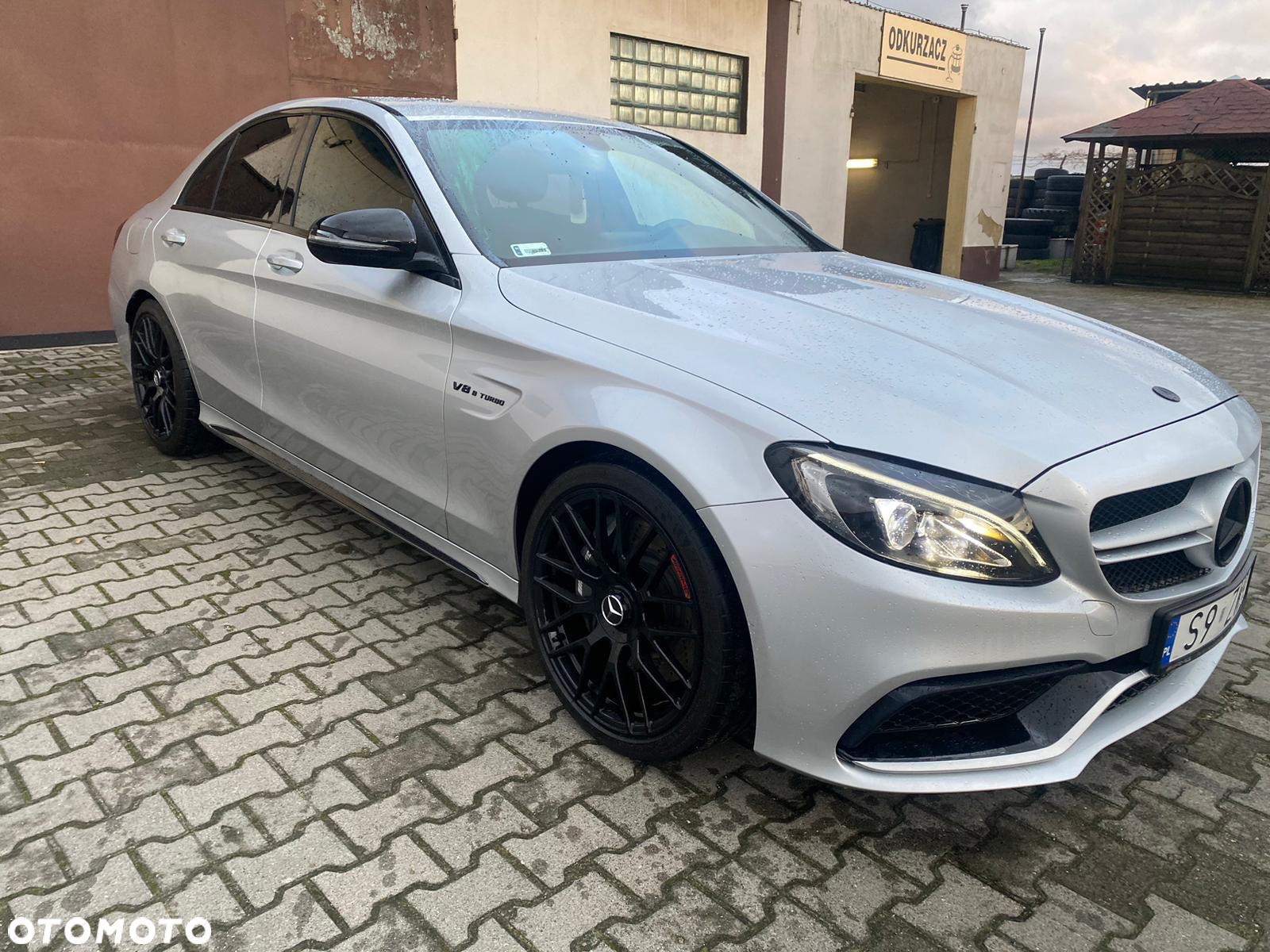 Mercedes-Benz Klasa C AMG 63 - 8