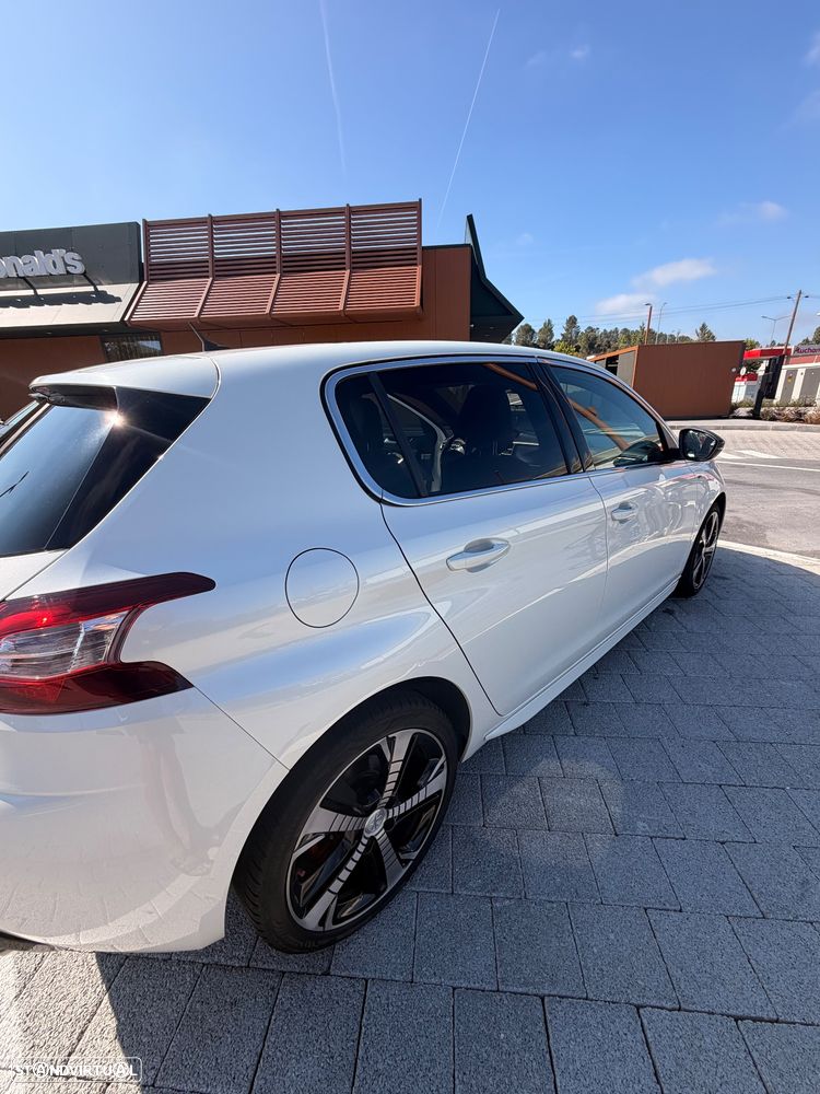 Peugeot 308 1.2 PureTech GT Line - 27