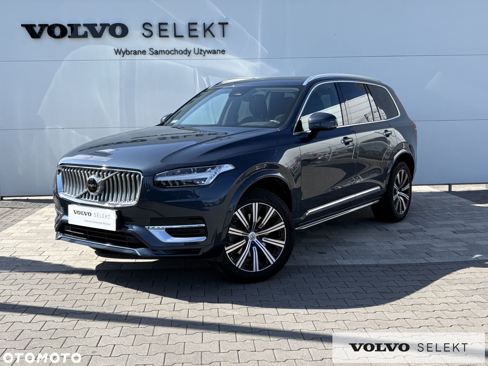 Volvo XC 90 - 1