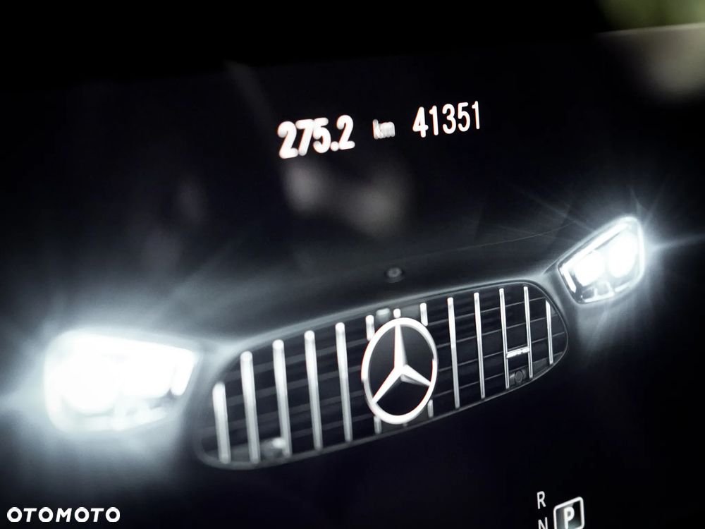 Mercedes-Benz Klasa E AMG 63 S 4Matic+ AMG Speedshift MCT-9G Final Edition - 20