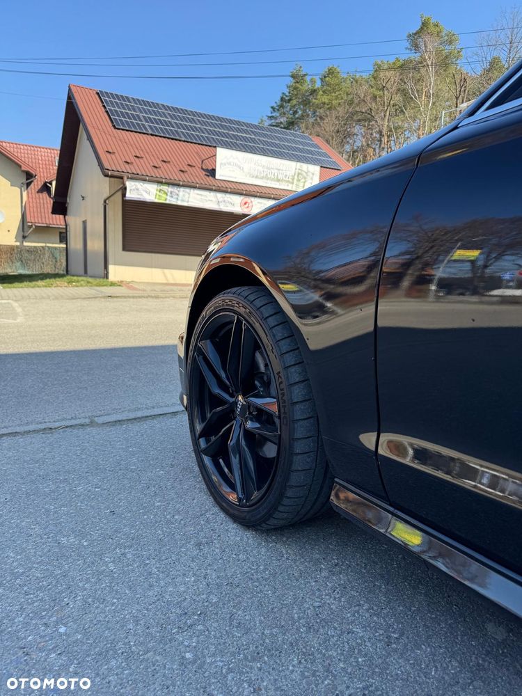 Audi A6 Avant 2.0 TDI Ultra S tronic - 9