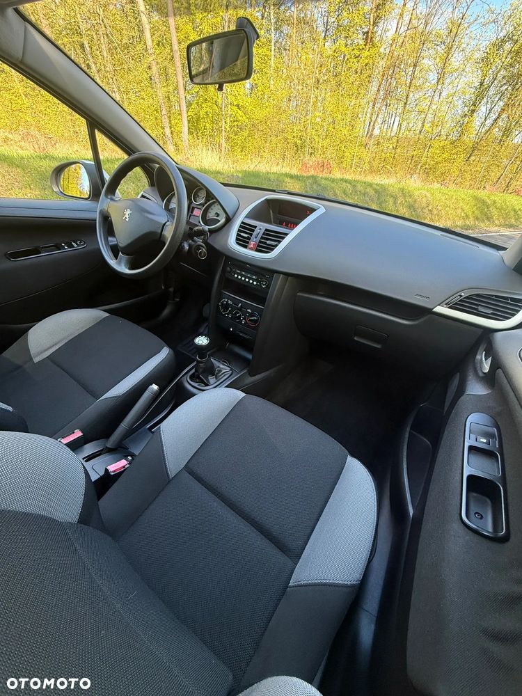 Peugeot 207 95 VTi Urban Move - 9