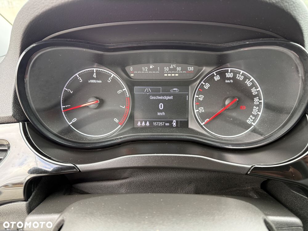 Opel Corsa 1.4 drive - 12