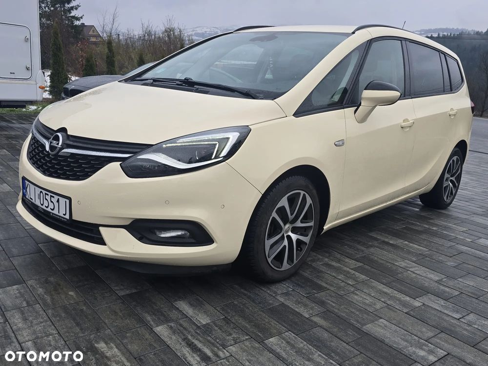 Opel Zafira 2.0 D (CDTI) Automatik Business Innovation