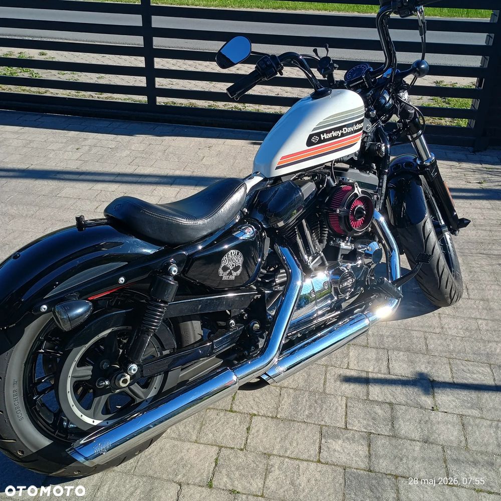 Harley-Davidson Sportster Forty-Eight - 2