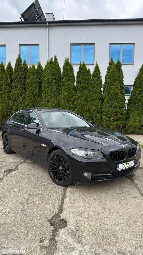 BMW Seria 5 520i - 2
